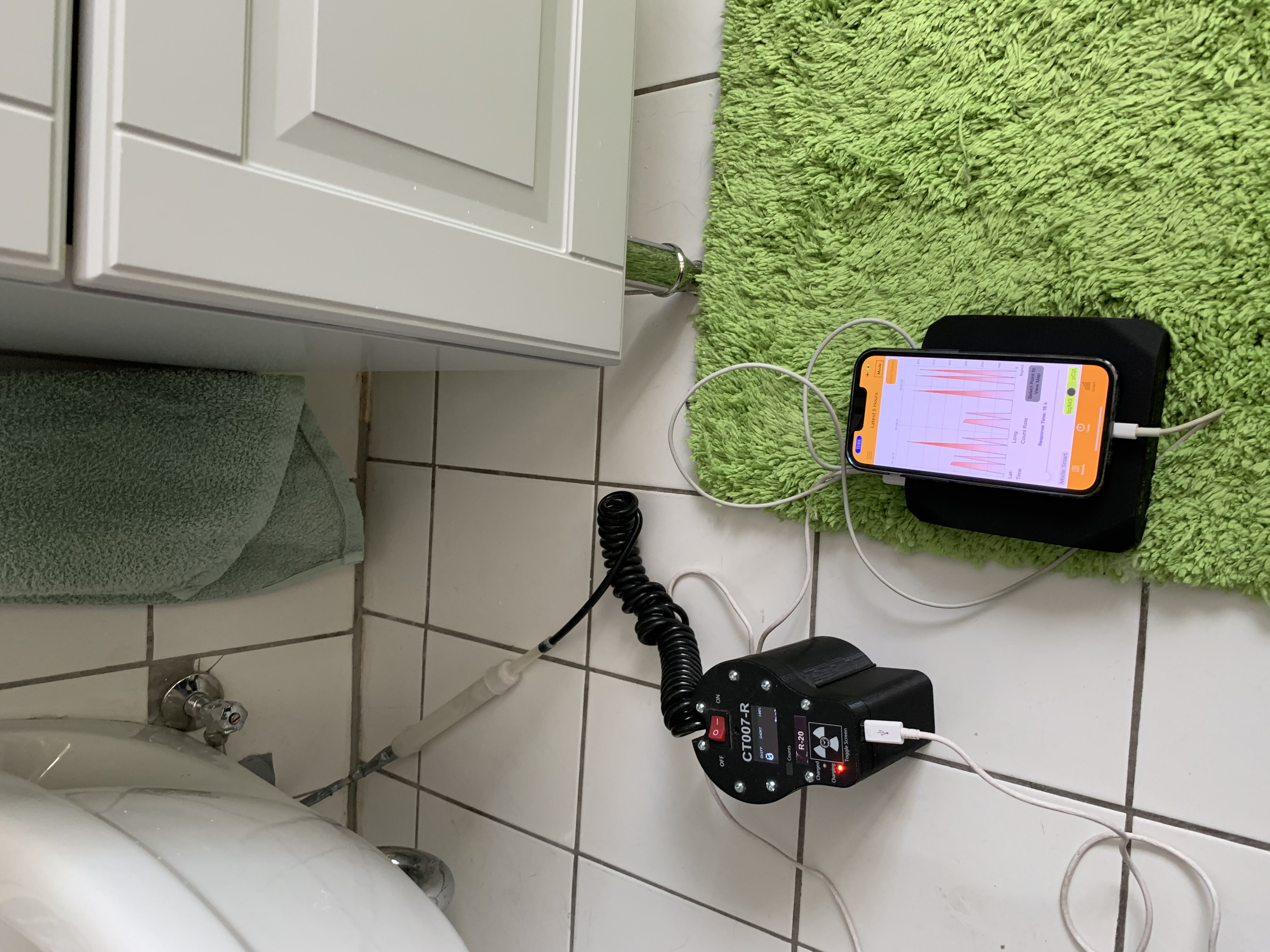 Beginn des Radonsniffings am Bidet-Abfluss