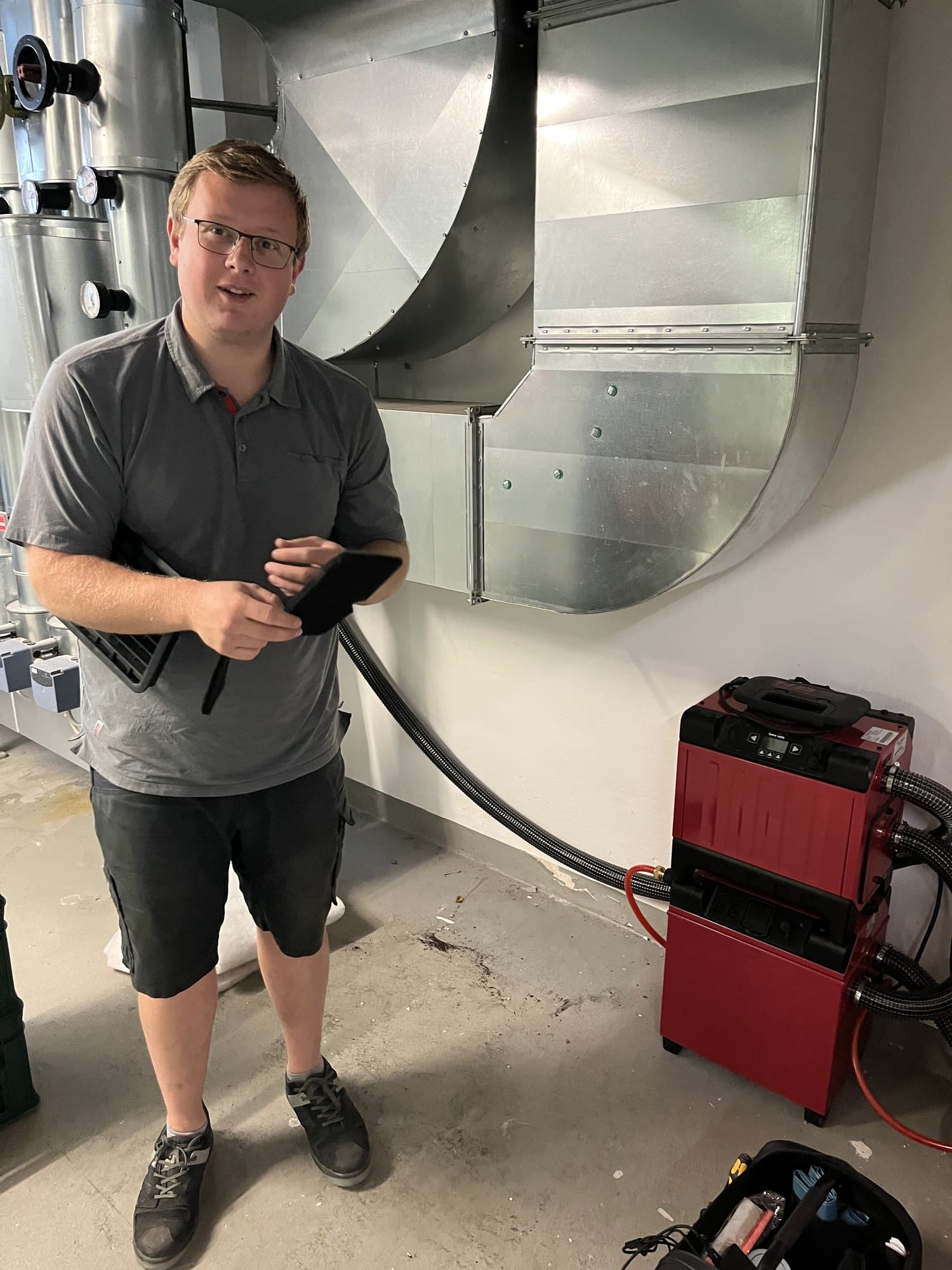 Wartung von Radonturbine und Wasserabscheider