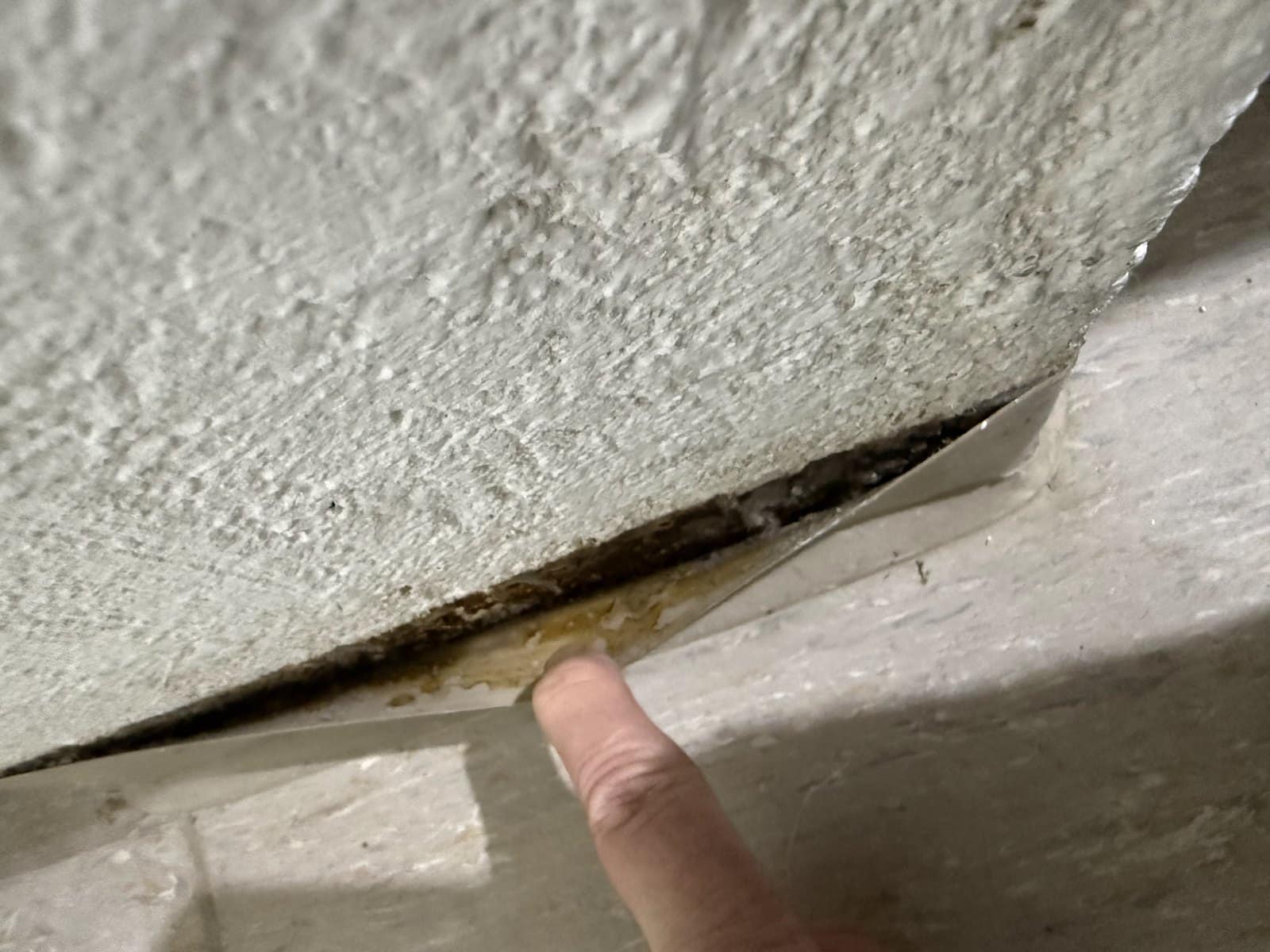 Identifizierter Radon-Eintrittspfad an einer Fuge